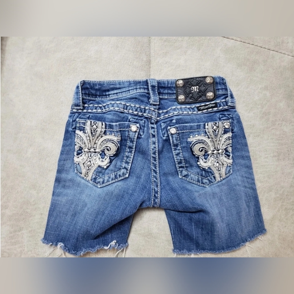 Girls Miss Me cut off distressed shorts size 10